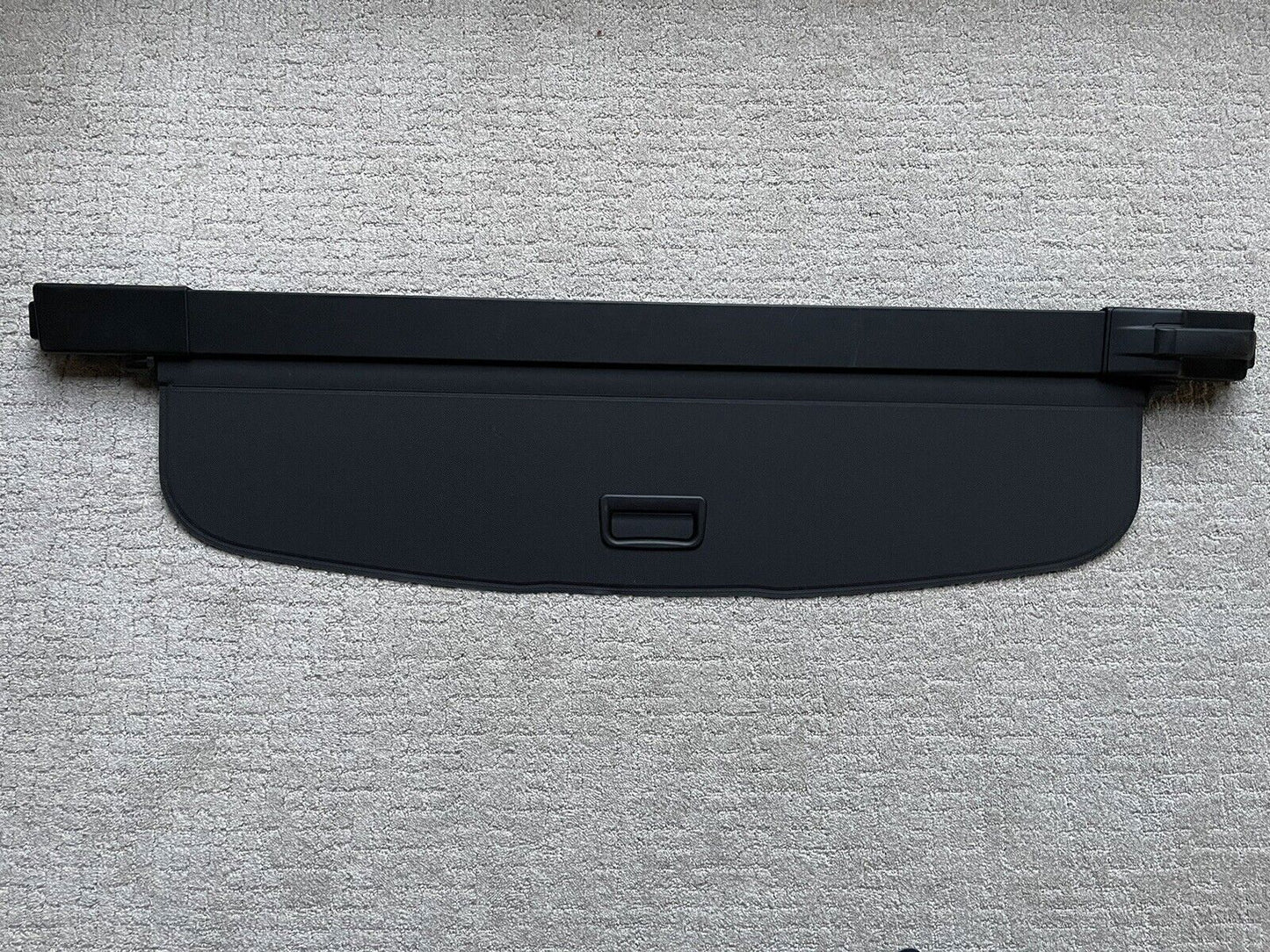 For 2013-2017 for Porsche for Cayenne Rear Trunk Cargo Cover Security Shield Shade Black
