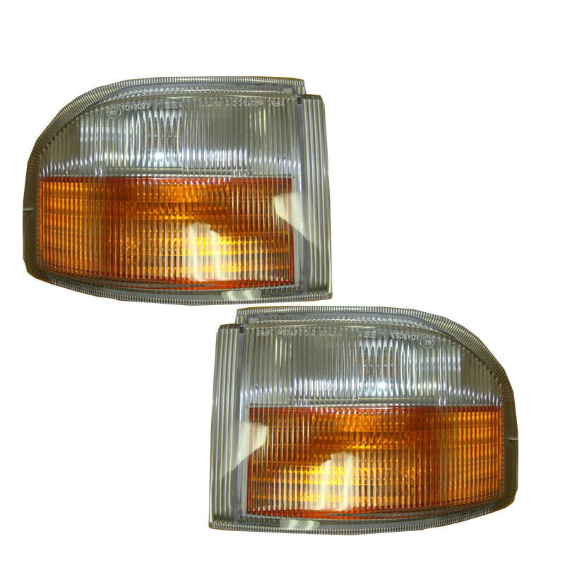 Pair turn signal rear tail light for Nissan Bilian medium bus