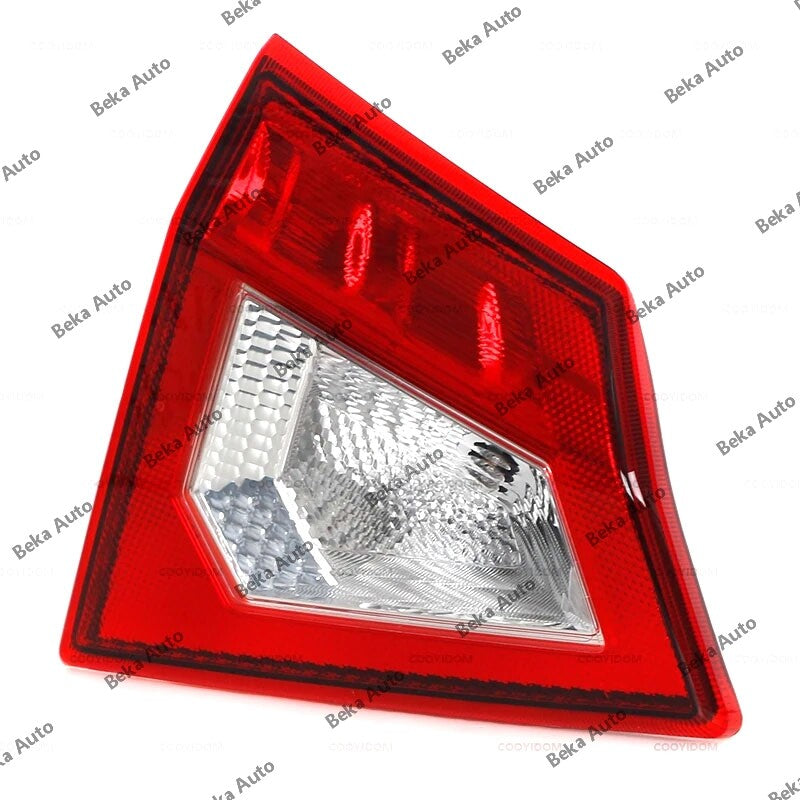 pair of LHRH interior halogen taillights for the rear bumper of the 2016/2017 for SUZUKI Vitara.
