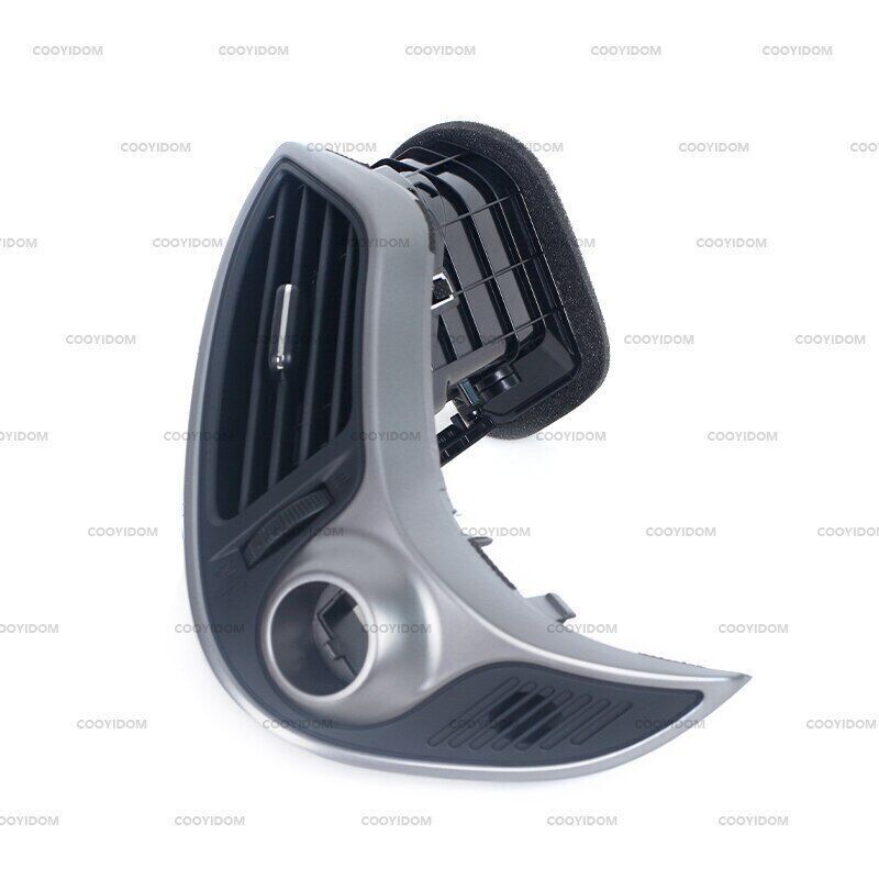 Left side: Applicable to 2010-2013 for Hyundai IX35 for Tucson front center console air conditioning vent socket.