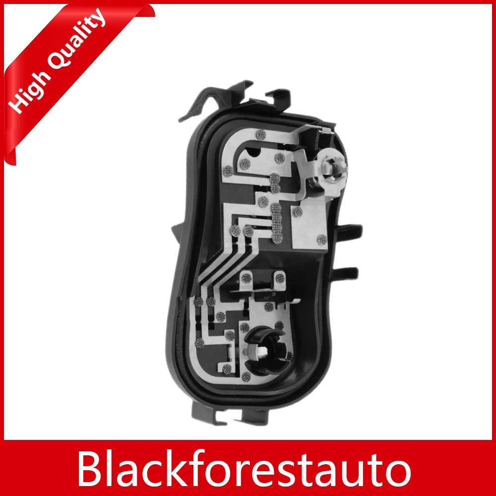 Fits For 4 Series F32 F33 Rear Right Taillight Bulb Holder Lamp Socket Panel