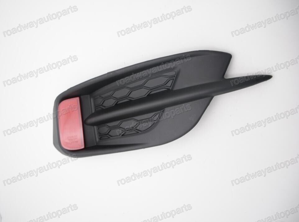 1 set of left rear bumper reflector with protective cover trim suitable for Honda for Civic Seanan 2016-2018