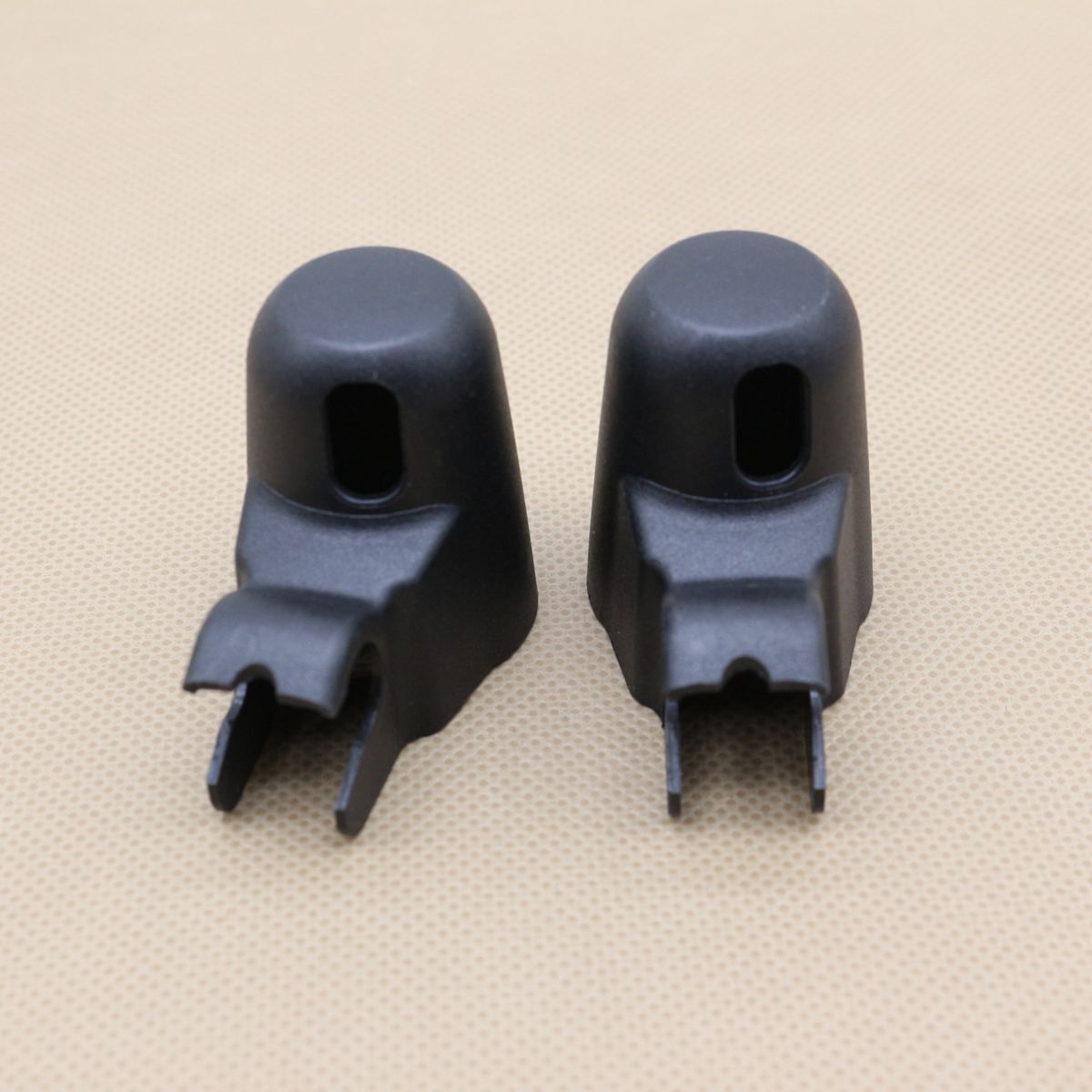 2-Piece Rear Cover Arm Nut Cap 61627199566 Suitable for BMW 1 Series E81 E87 2004-2012