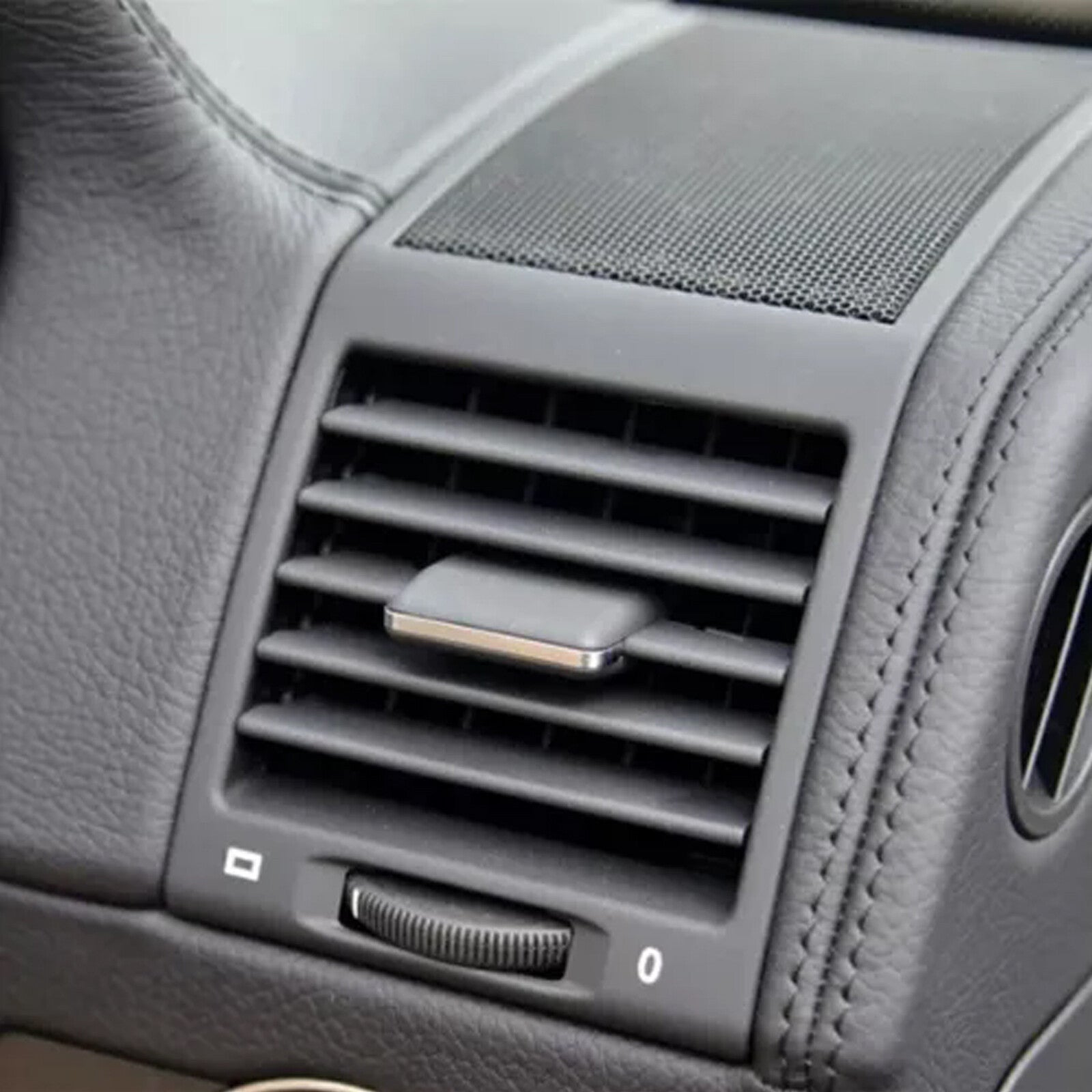L+R dashboard speaker grille cover vents for Mercedes-Benz G-Class W463 (2004-18)