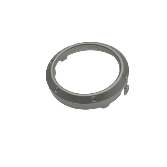 Fog/driving light trim ring on the left or right side applicable to for Toyota Highlander 2004-2007