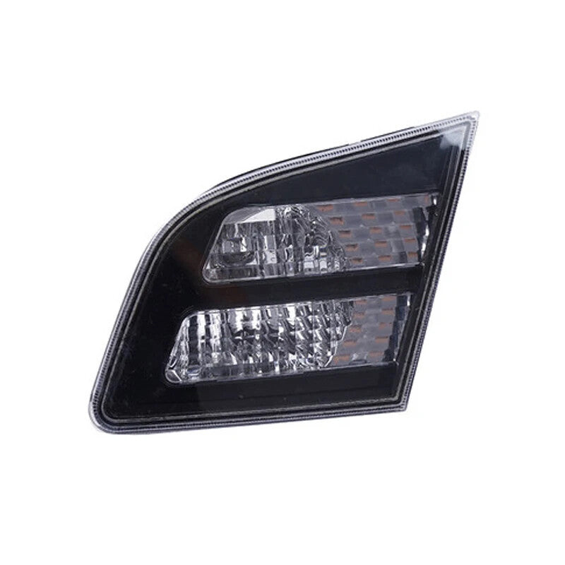 Right Inner Taillight turn signal lights For Chana Alsvin 2009-2012 Sedan