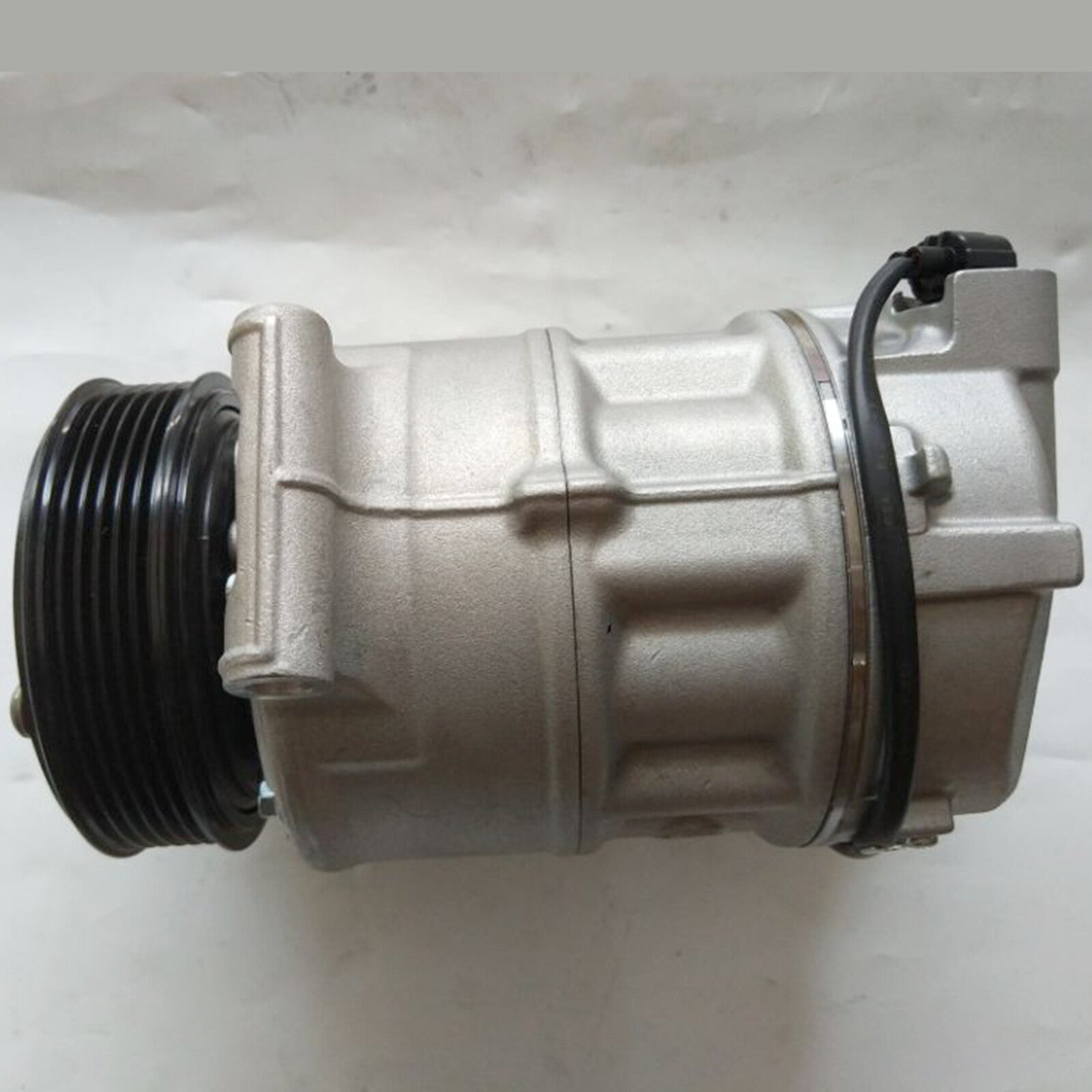 6PK 110mm AC COMPRESSOR LR058017 Sanden 1656P for Land Rover Discovery