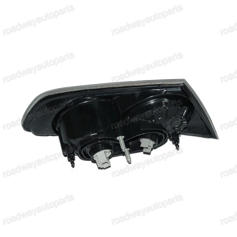 Right 8330A626 Inner Rear Tail Light Lamp for Mitsubishi Lancer EVO 2006-2012