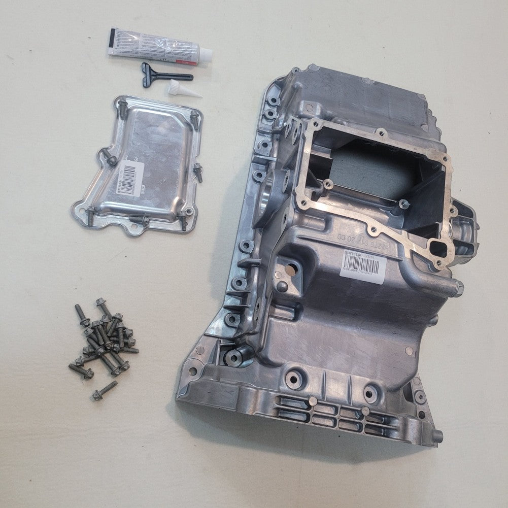 Upper Engine Oil Pan for Mercedes-Benz C Coupe C205 276-010-84-14