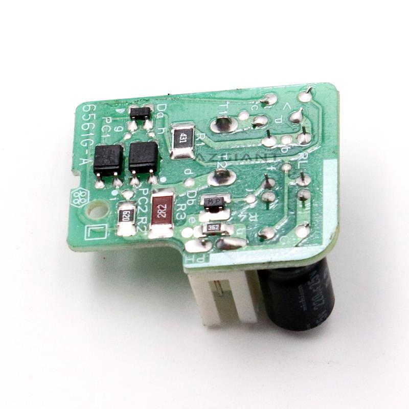 The PCB board for the folding motor of the outer-side reversing mirror is suitable for Toyota Sequoia 2001-2007.
