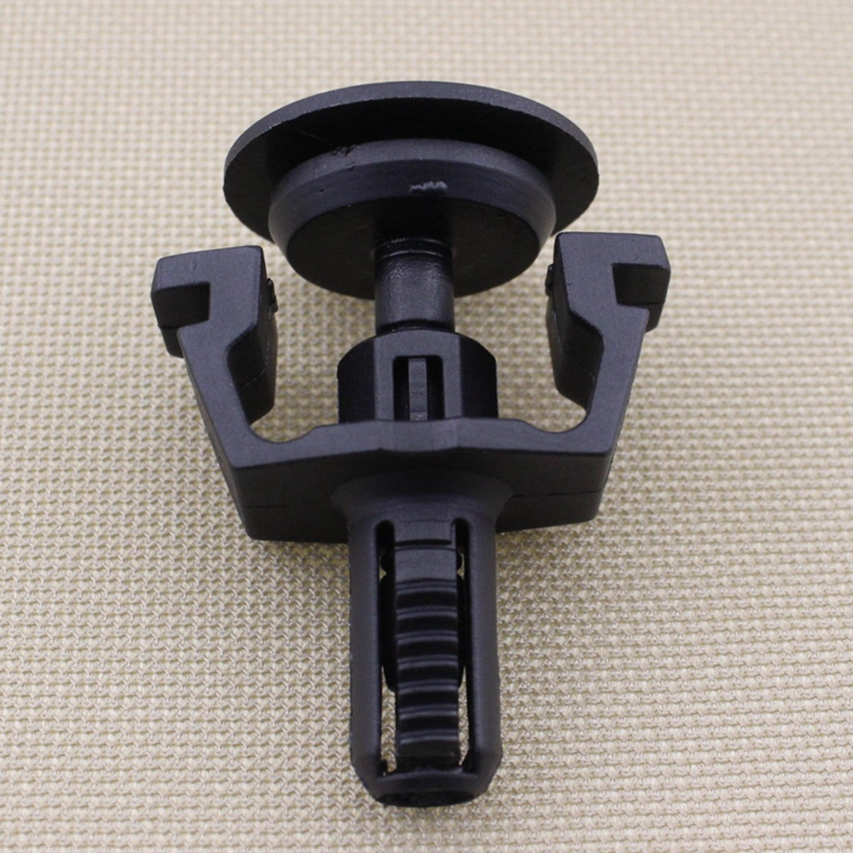 new for Mercedes-Benz heatsink mounting kit for W204, W211, W216, and E320 CPU coolers.