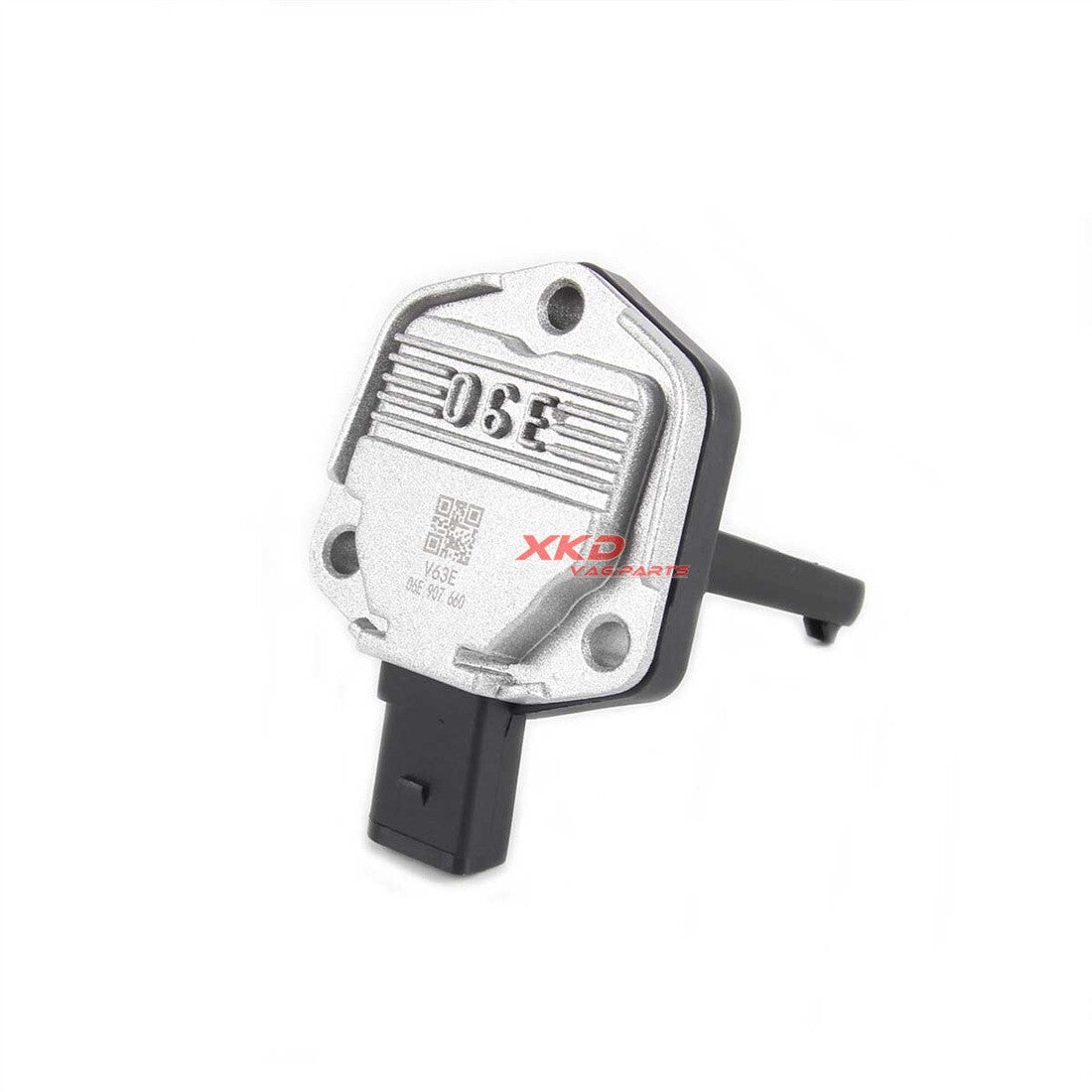 The new manifold pressure sensor is suitable for Mercedes CLA250, GLA250, and SLC300. (A0081538928)
