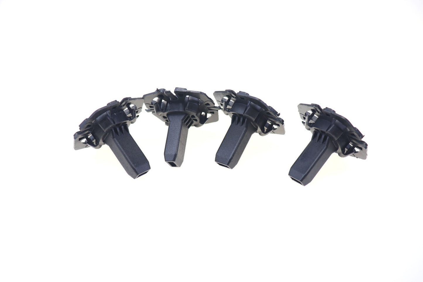 4pcs for BMW Coolant Radiator Fastening Element Clip 17118482944/17118619382