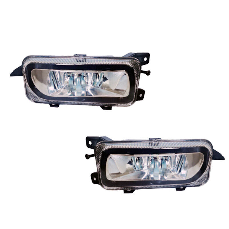 Pair of front bumper fog lights for Mercedes Actros MP2/MP3 trucks 2002-2009.