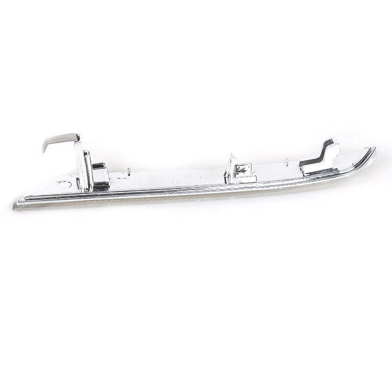 Left front bumper side marker reflector light applicable to for BMW X6 E71 E72 X5M 2008-2014