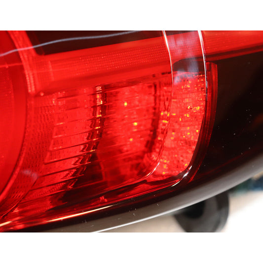Right rear brake taillight, passenger side, applicable to for Mazda CX-5 2017-2019.