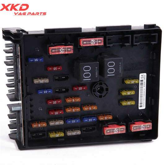 Suitable for Volkswagen for Passat B6 B7 for Tiguan CC Sharan for Audi Q3 main relay fuse box 3C0937125A