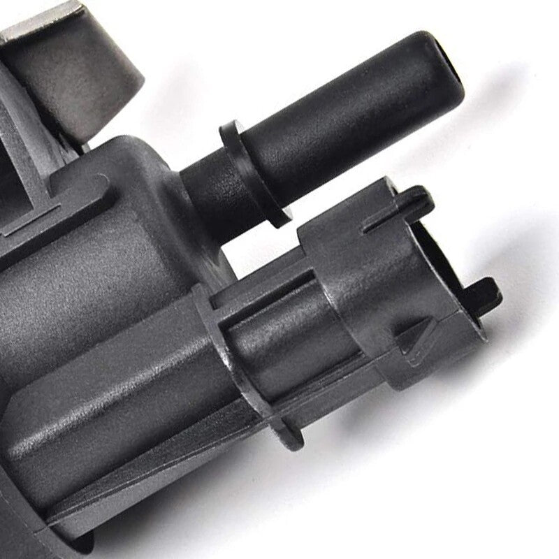 Vapor Canister Purge Valve For 07-08 for GMC Acadia for 06-11 for Cadillac CTS 12611801