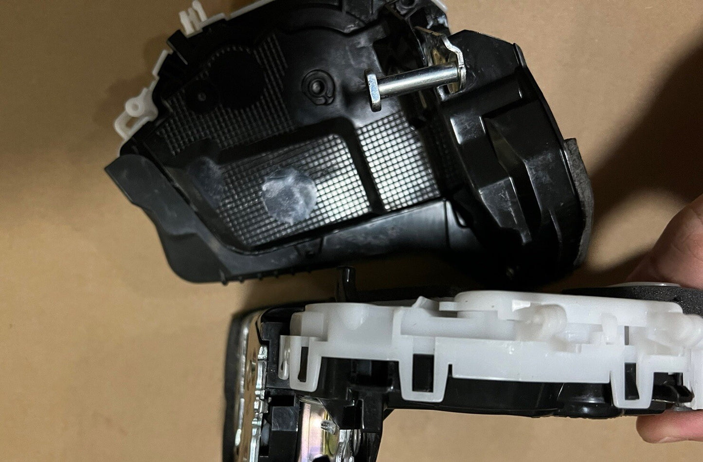 OEM Rear Left Door Lock Assembly with Motor 69060-02640 for 2020-2022 for Corolla