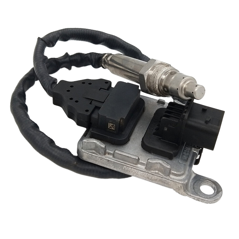 A0101531928 NOX Sensor Inlet for Mercedes Benz Detroit Diesel DD13 DD15 DD16 12V