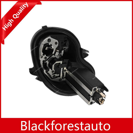 Fits For 2016 for Vauxhall for Astra K Rear Left Side Tailgate Lamp Bulb Holder 39001577