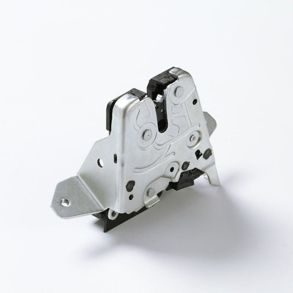 Rear Tail Trunk Door Lock For 15-19 for Mercedes-Benz C GLC GLA A0997400600