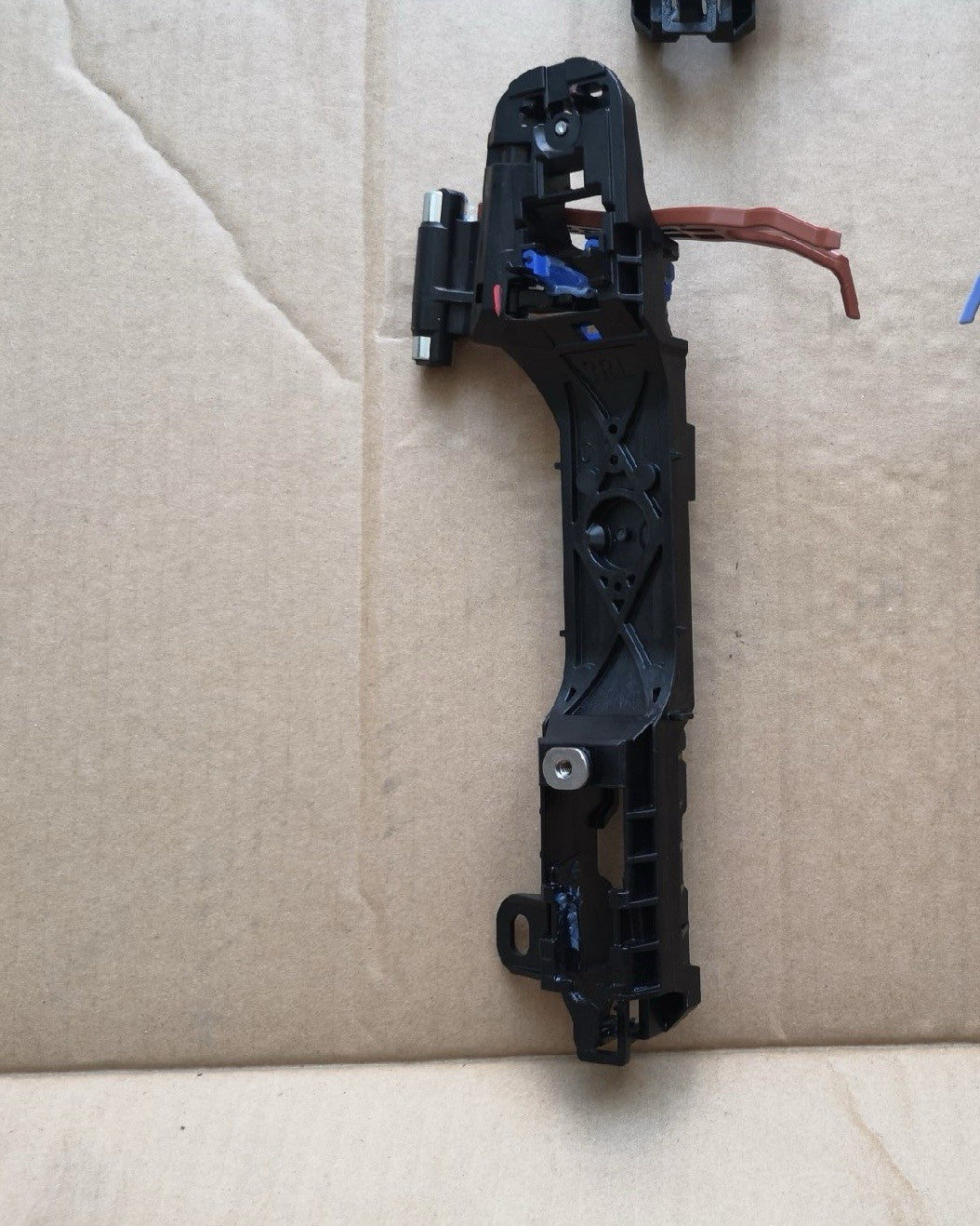 Genuine for Toyota 2013¨C2018 RAV4 Rear Left Door Handle Base 69204-0R030