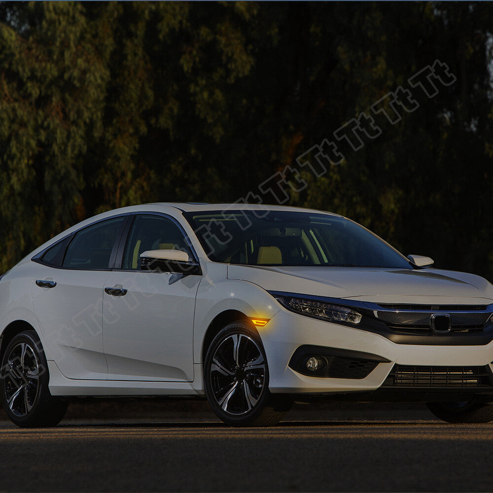 Two-switch LED side marker turn signal lights with clear display suitable for 2016-2021 for Honda Civics.