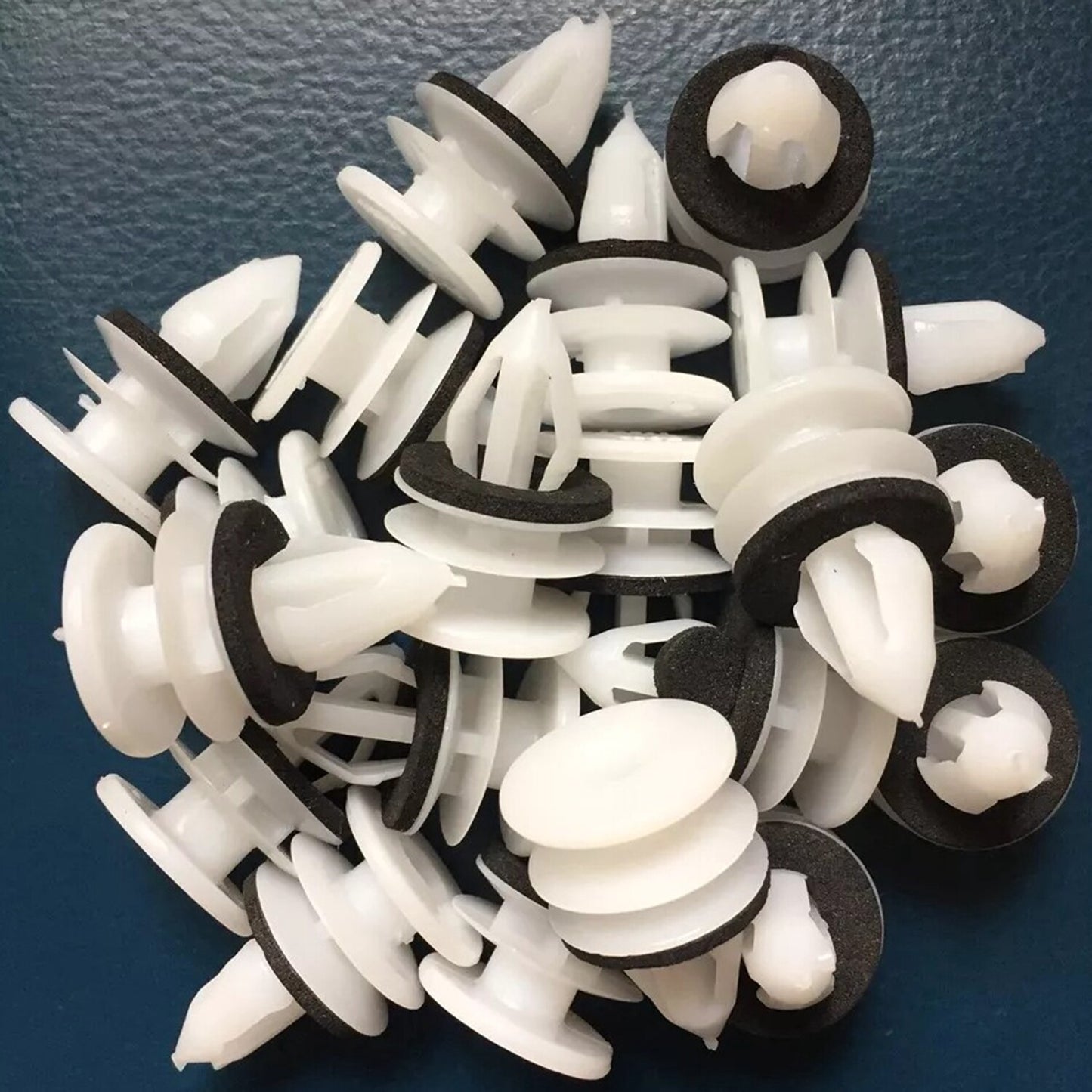 30pcs Car Door Interior Panel Clips 11519031 Auto Fastener for Chevrolet for Hummer
