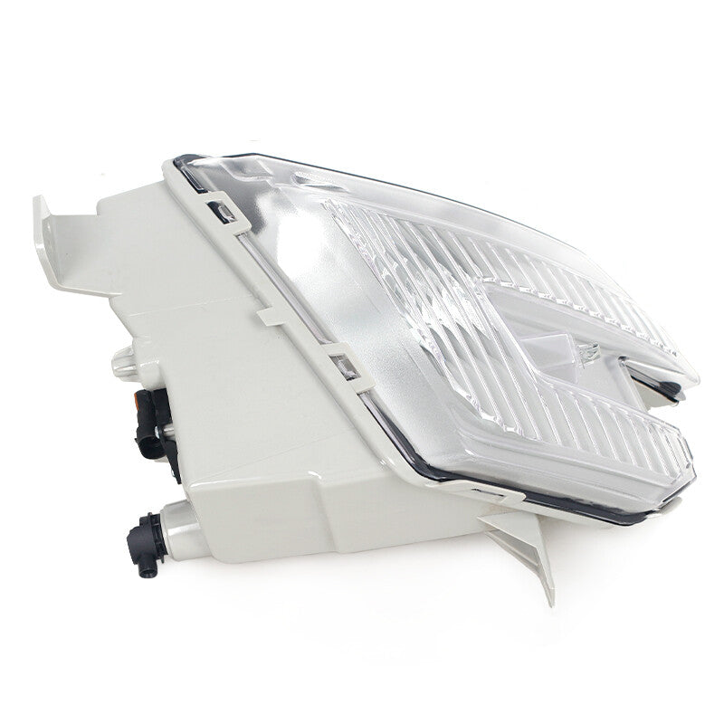 Halogen fog light for right front bumper on passenger side of 2016-2018 for Ford Explorer