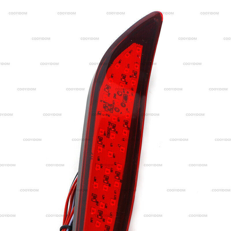 A pair of rear bumper signal reflector light strips with bulbs suitable for Hyundai for Elantra 2012-2014