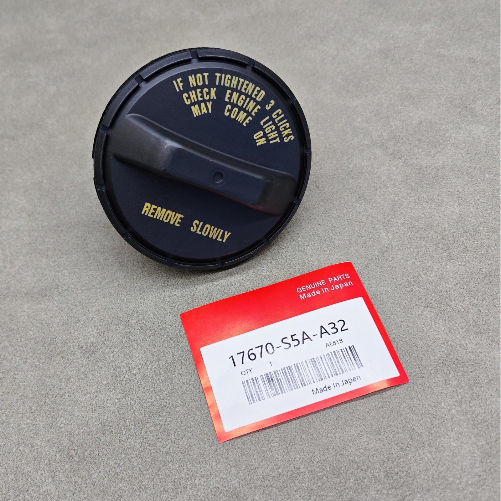 Gas fuel filler cap suitable for 2001-2005 for Honda for Civic S2000 Element 17670-S5A-A32