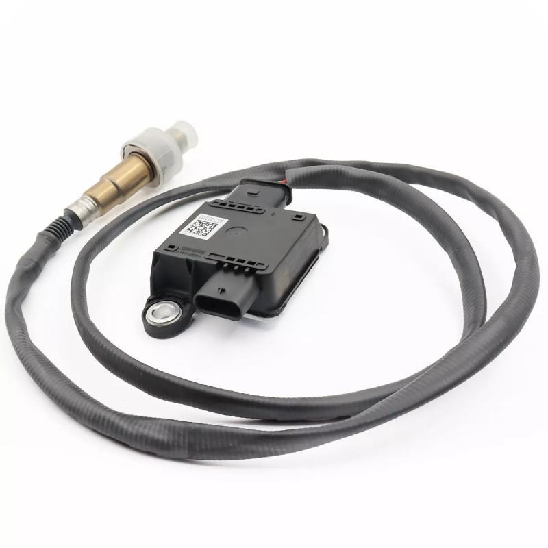 One particle sensor, 8R0906261A 059906261F, is suitable for Audi Q5 2014-2016 and Q7 2017/-.