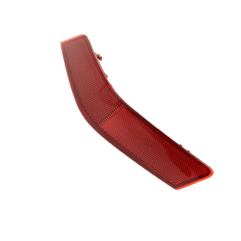 A pair of rear bumper marker light reflectors for Nissan Rogue 2017 - 2018 - 2020