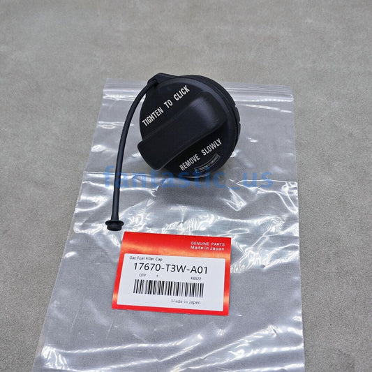 New fuel filler cap for Honda for Civic 2006-2015 (pilot models), 2009-2015 HR-V, 2016-2017.