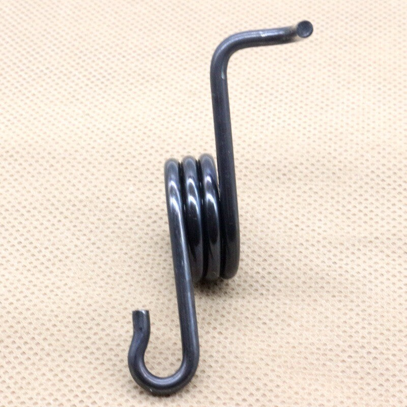Accelerator pedal tension return spring MB011387 suitable for Mitsubsihi Montero Pajero