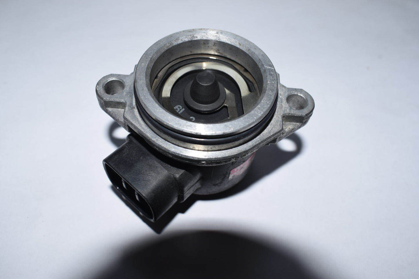 22270-70120 138300-1120 Auto IACV Idle Speed Control Valve for Toyota