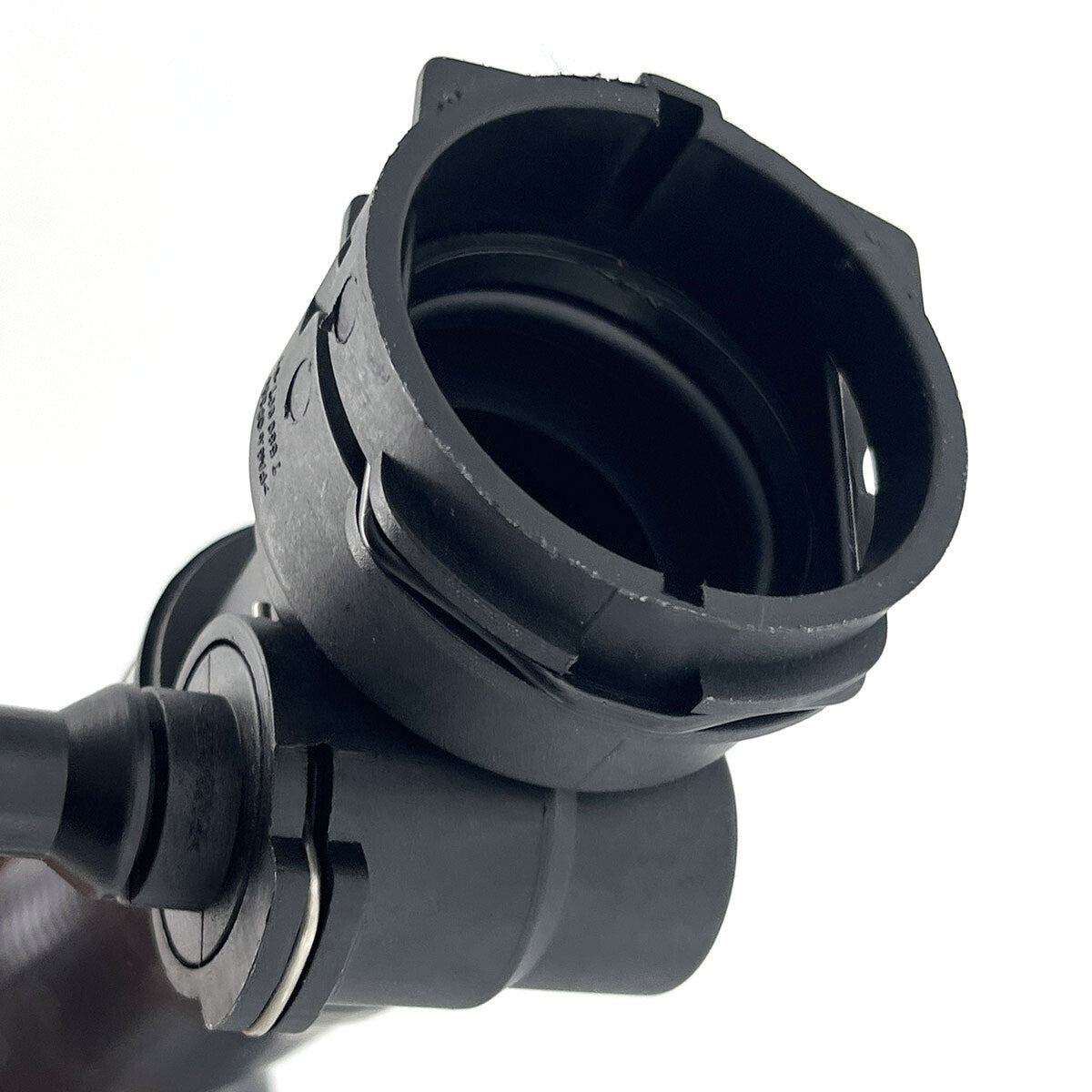 Upper Radiator Hose for BMW 7 Series 740i F01 740Li F02 2011 2012 17127580955