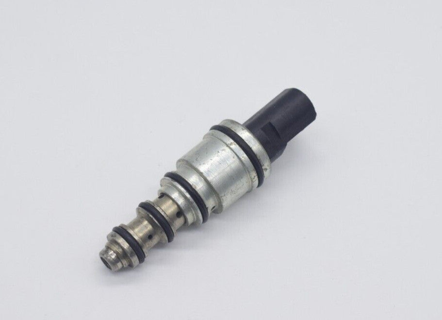 6560949 Control Valve