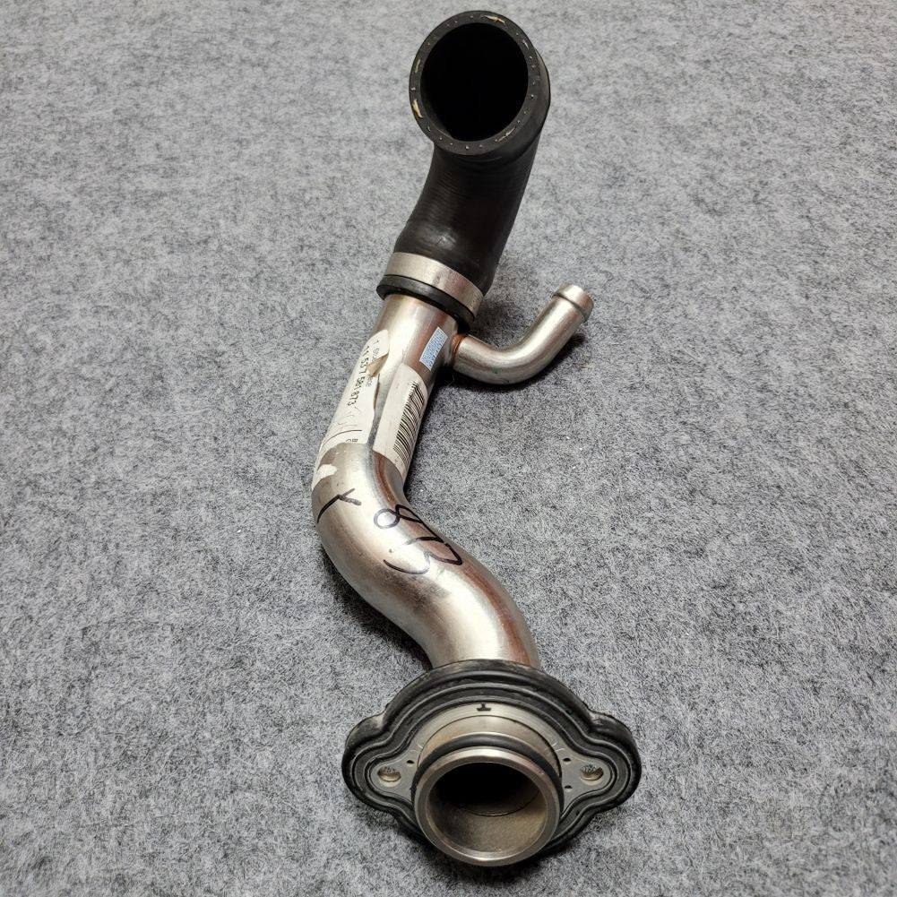 Water hose/water pump to engine inlet for BMW 528i 2011