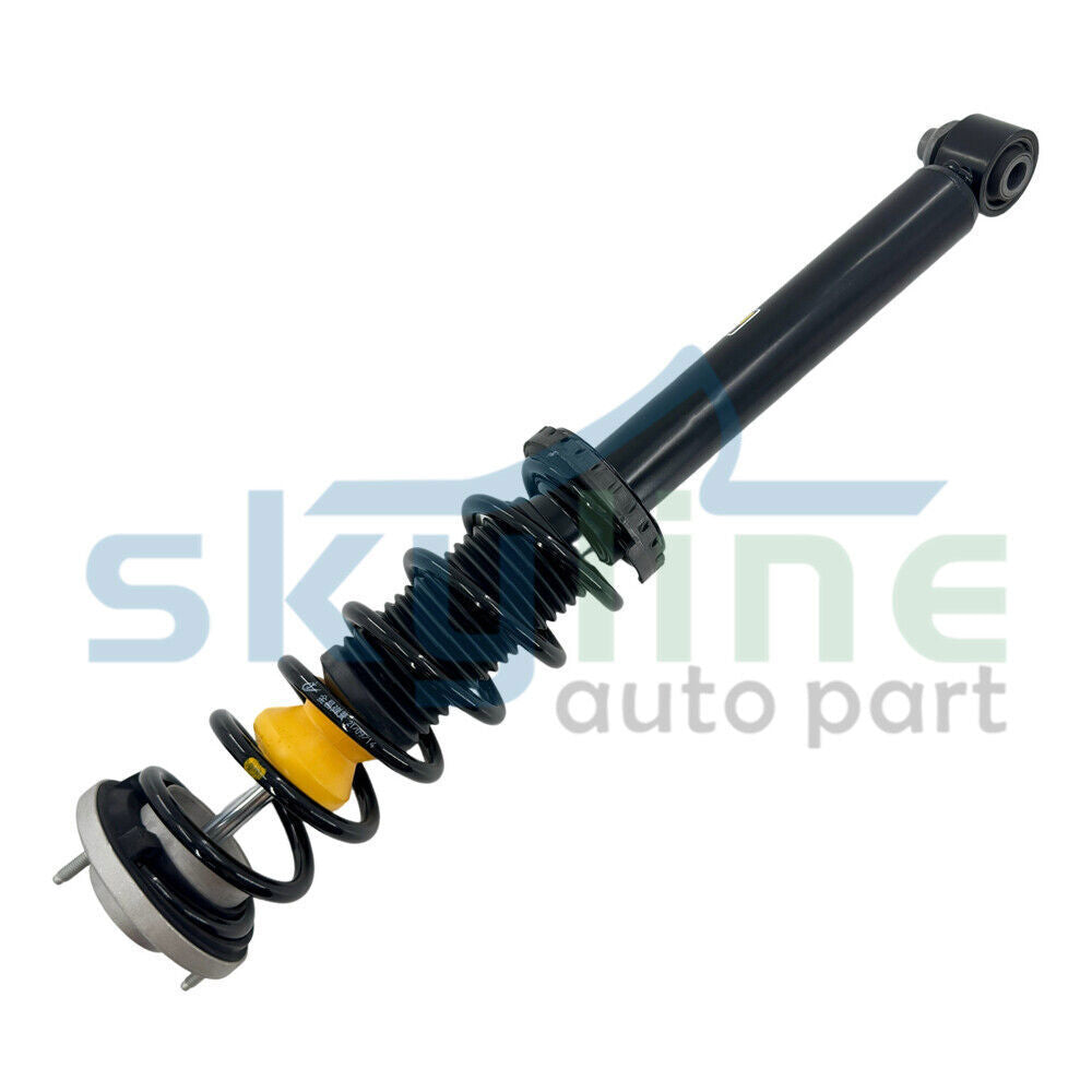 A pair of rear shock absorber struts with PASM for Porsche Macan 95B 15-20 95B513035