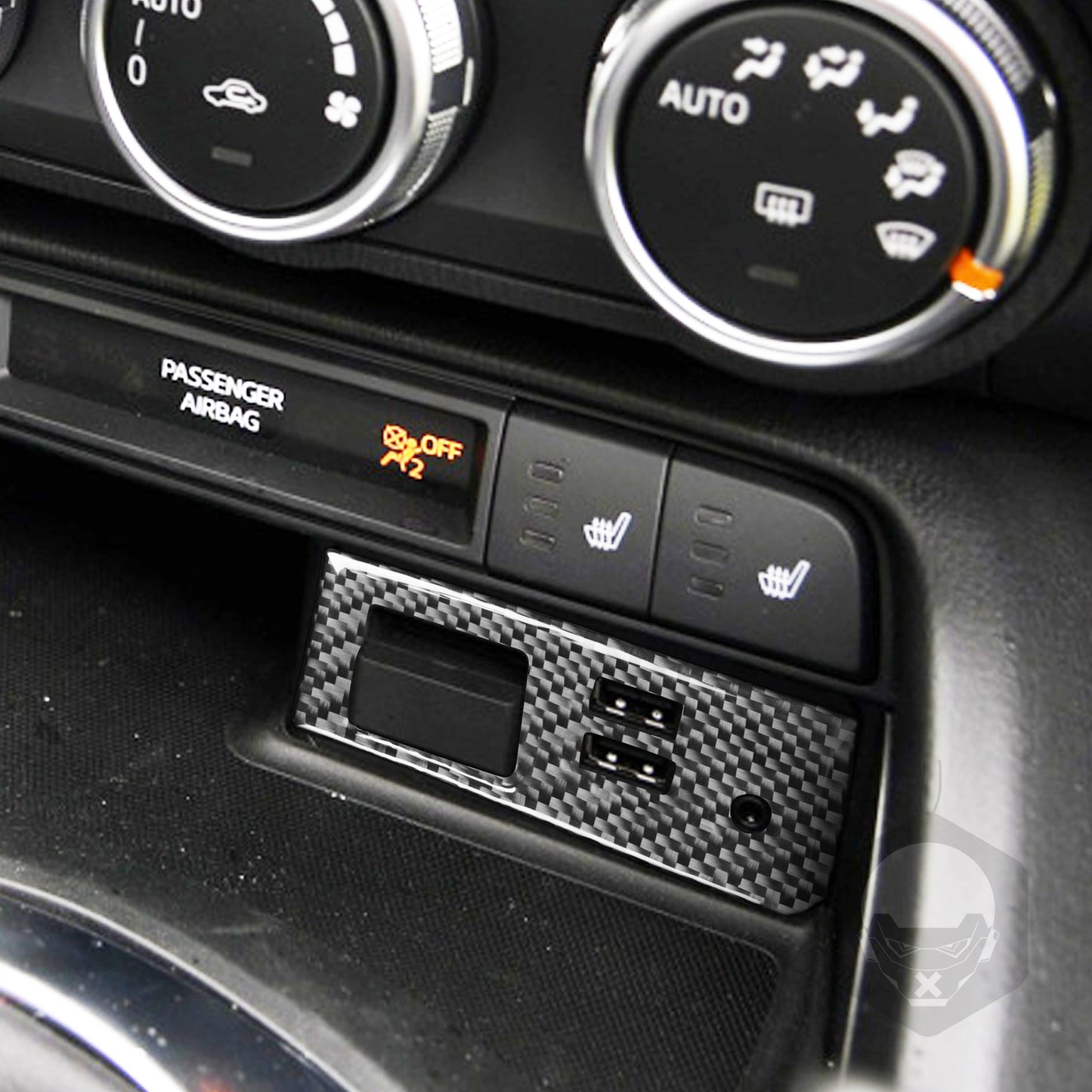 Carbon Fiber Interior USB Socker Panel Trim Cover for Mazda MX-5 Miata 2016-2020
