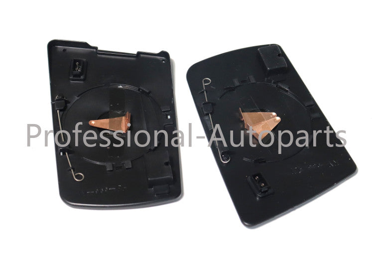 One pair of left and right door mirrors are suitable for Mercedes-Benz E320 1998-99 E320 S320