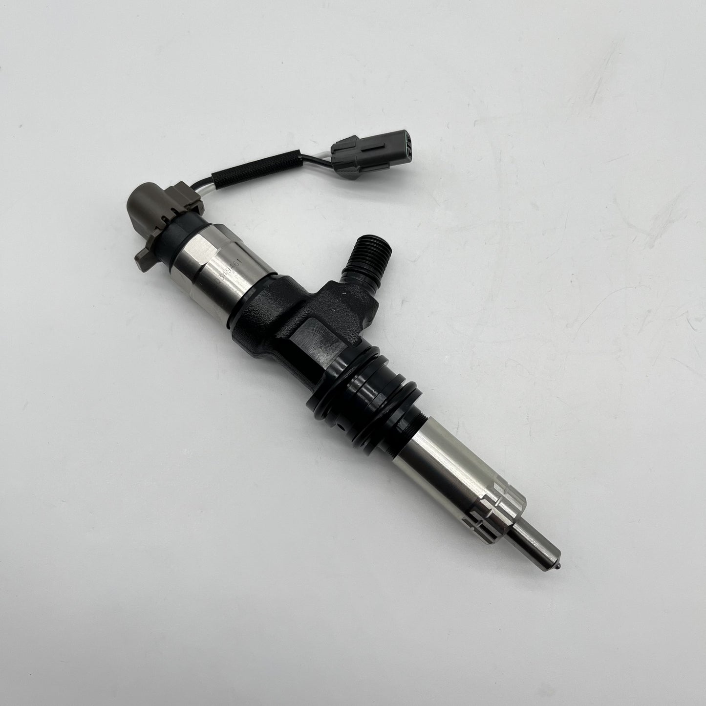 4PCS Fuel Injector 095000-8621 095000 8621 Fit for MITSUBISHI Fuso 6M60 6M60T