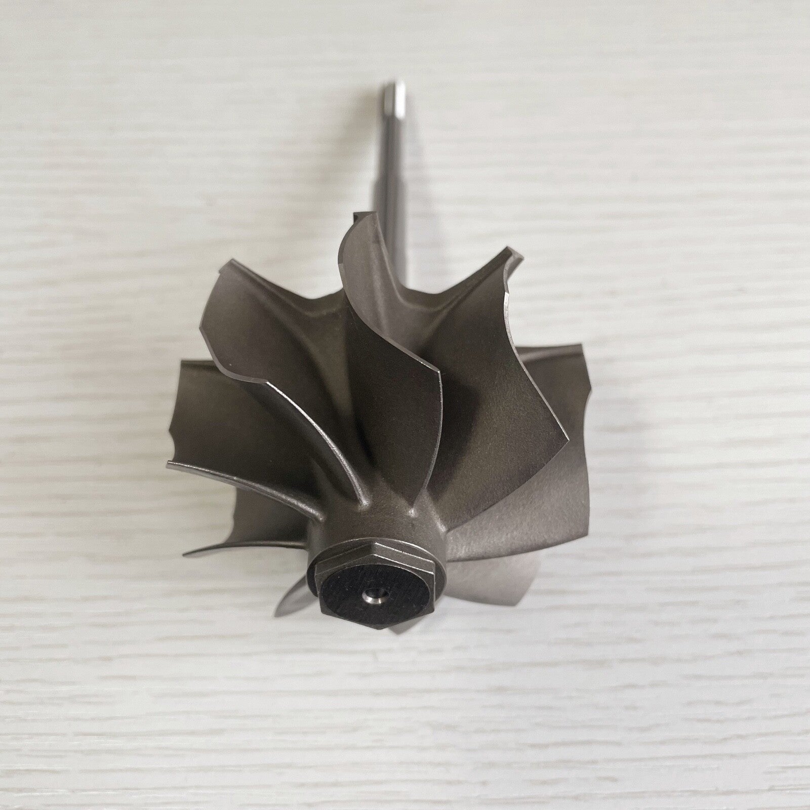 GT3584RS 9-blade 62.35/68.00 mm ball bearing turbine shaft/turbine wheel