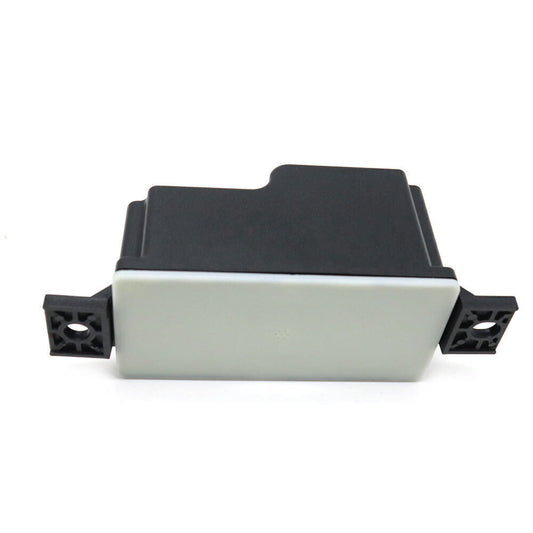 1Pcs for Benz C Class C300 C400 Voltage Converter Module Auxiliary Battery