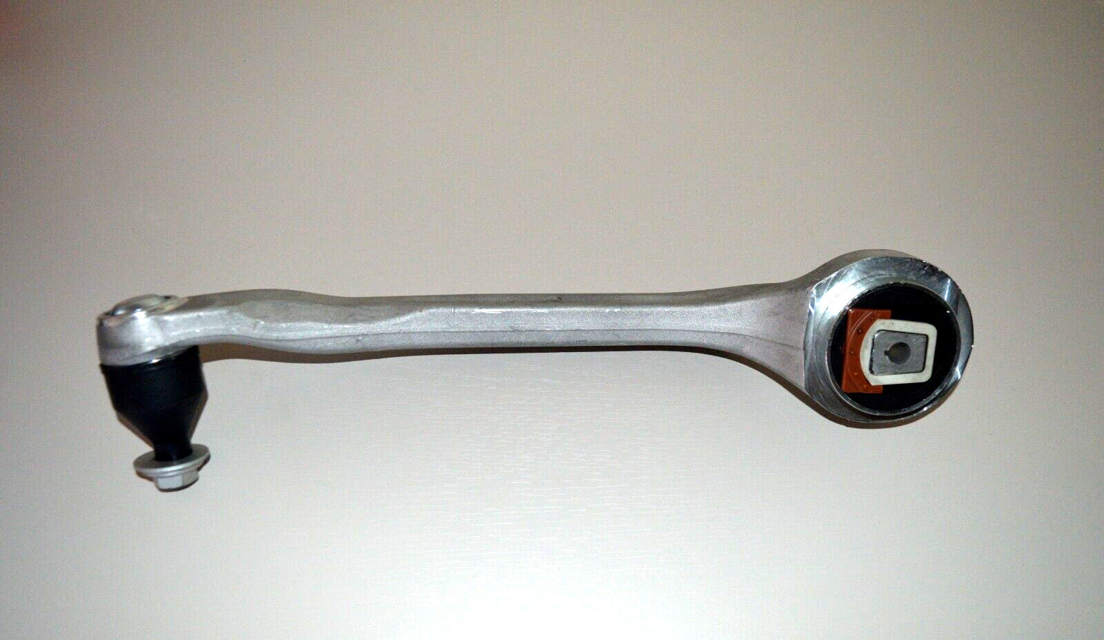 New 3W0407694A for BENTLEY RIGHT HAND LOWER REAR SUSPENSION LINK
