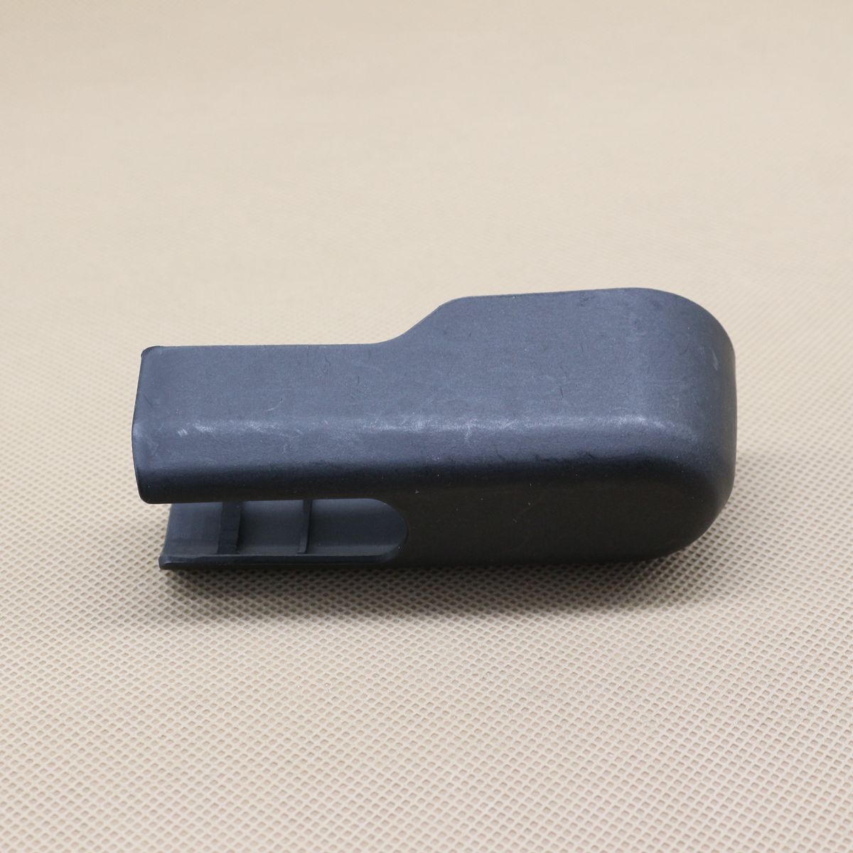 1-piece rear cover arm nut cap for 2008-2012 for Jeep Liberty Cherokee 57010204AB
