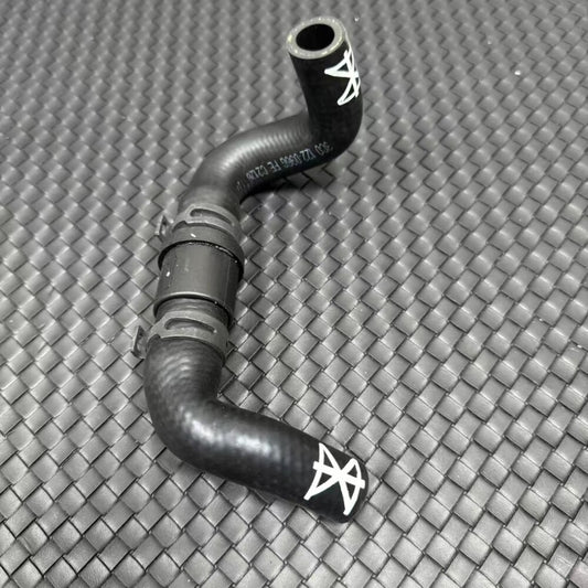 Coolant hose 3C0122096G suitable for Volkswagen CC 35 engine