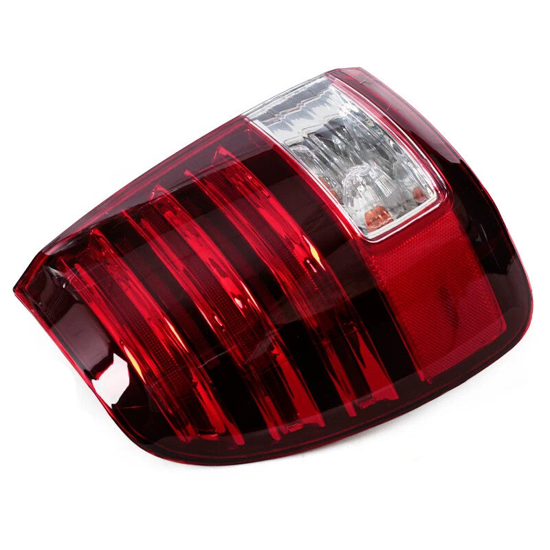 1Pcs LED Rear Outside Tail Light Brake Stop Lamp Left for Lexus LX470 2003-2007